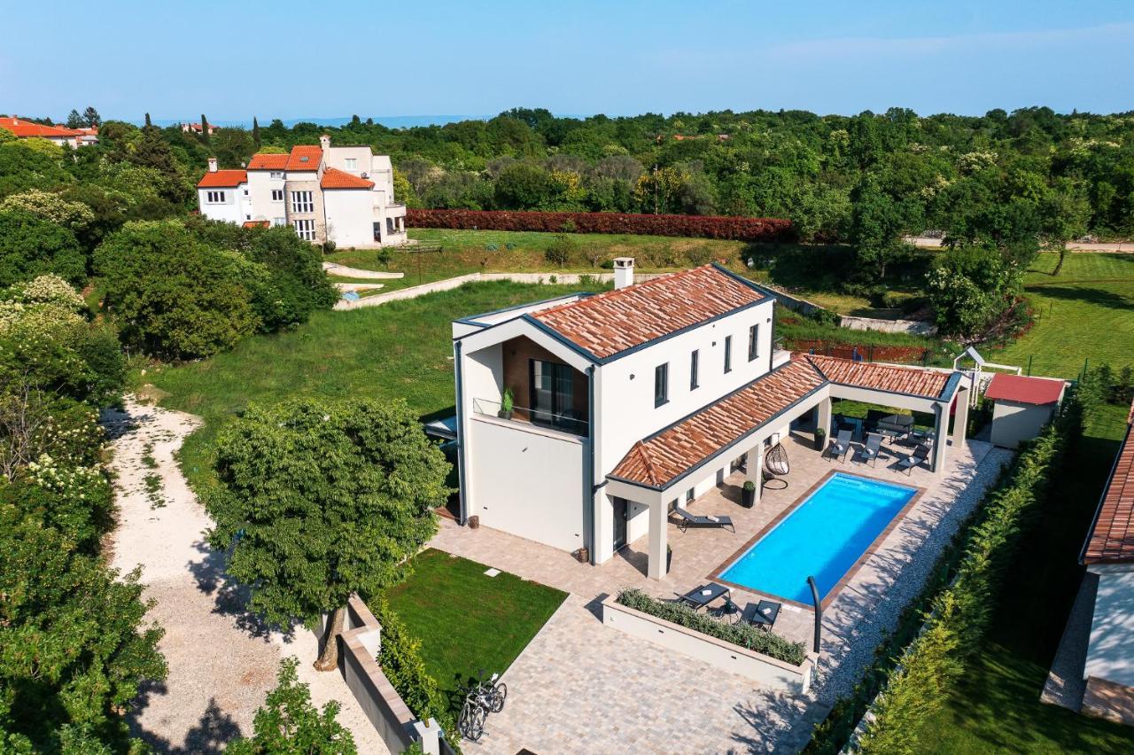 Villa Nobu Mali Vareški Exterior foto